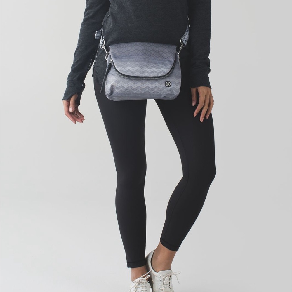 LULULEMON Party OM bag